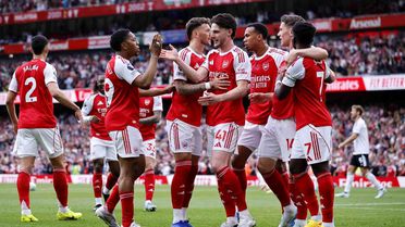 Arsenal 22 Yıl Sonra Şampiyon!