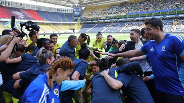 Fenerbahçe, Ünye'yi 8-0 Yendi