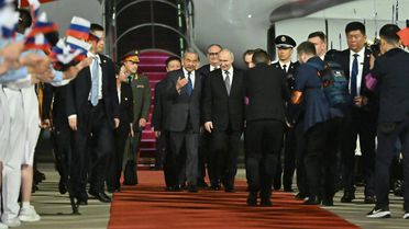 Putin, Trump'tan 1 hafta sonra Pekin'de! Masada 40 anlaşma var