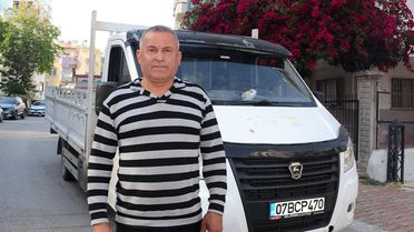 Aldığı oto çekiciyi kamyonete çevirmek istedi, ruhsatın sahte olduğunu öğrendi