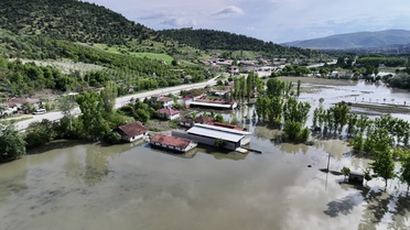 Tokat'ta taşkın nedeniyle tarım arazileri sular altında kaldı