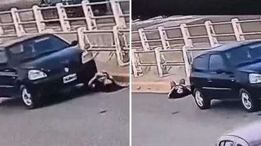 Kaputu açtı, dehşeti yaşadı! Aküsünü kontrol ettiği aracının altında kaldı!
