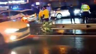 Küçükçekmece'de Trafik Polisi Yaralandı