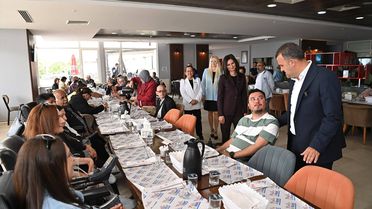 Engelli Bireylerle Kahvaltı Programı