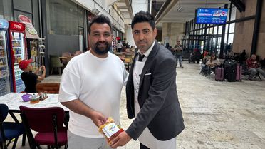 Tekirdağ'da tatilcilere coğrafi işaretli tatlı ikramı