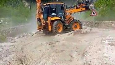 Denizli'de Dolu Yağışı Ulaşımı Felç Etti