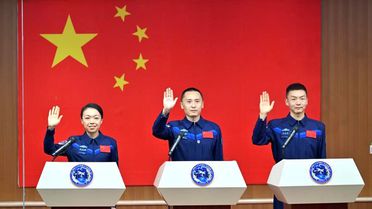 Shenzhou-23 Uçuşu İçin Astronotlar Tanıtıldı