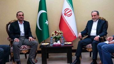Pakistan'dan İran-ABD Krizine Arabuluculuk