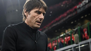 Fenerbahçe ile anılan Conte, Napoli'ye veda etti