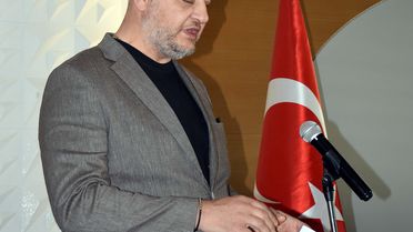 Karşıyaka'da Seçimler Ertelendi, Adaylar Belirsiz