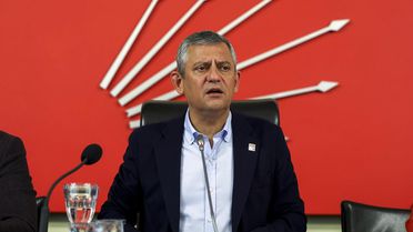 Özgür Özel geri adım atmıyor: Buradan çıkmayacağız