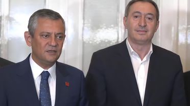 TBMM'de Özgür Özel'e ilk ziyaret DEM Parti'den