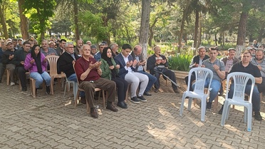 Pazaryeri'nde bayram arifesinde geleneksel kabir ziyareti