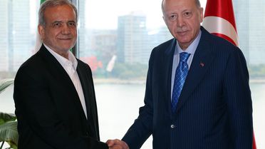 Erdoğan, Pezeşkiyan ile telefonda görüştü