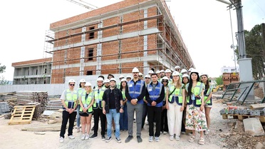 Geleceğin mühendisleri huzurevi inşaatını gezdi