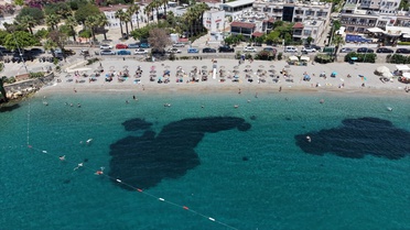 Muğla'da Kurban Bayramı Plajda Renklendi