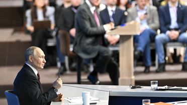 Putin'den Rus Vatandaşlarını Koruma Yasası