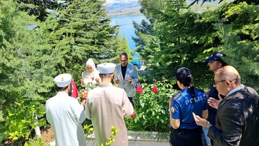 Ağın'da Kurban Bayramı'nda şehit kabirleri ziyareti