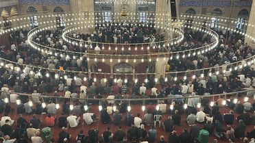 Bakan Güler Bayram Namazını Edirne'de Kıldı