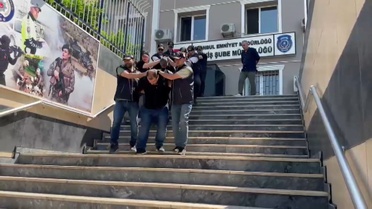 Küçükçekmece'de Yüksekten Düşme İddiası