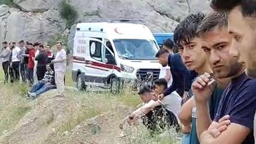 Kahramanmaraş'ta nehre düşen balıkçı kayboldu, arama çalışmaları sürüyor