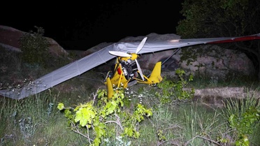 Kapadokya'da Microlight Uçağı Motor Arızası Geçirdi
