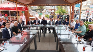 Kumluca'da Bayram Coşkusu
