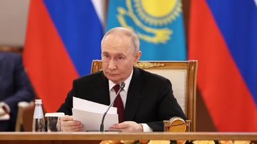 Putin Kazakistan'da Resmi Ziyarette Bulundu