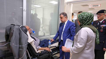 Vali Eldivan, Kurban Bayramı'nı Hastanede Kutladı