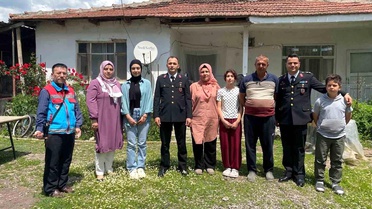 Osmaneli'nde şehit ve gazi ailelerine bayram ziyareti