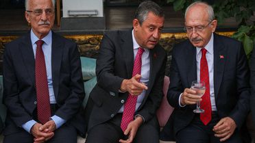 Murat Karayalçın'dan 'yeni parti' açıklaması: Tasfiye olursa düşünülmeli