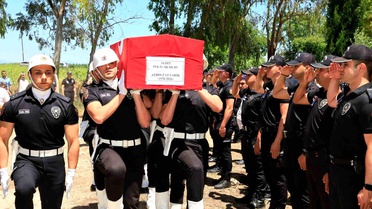 Şehit polis memuru Aydın Üyenarık Adana'da toprağa verildi