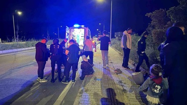 İznik'te Otomobil Tarlaya Uçtu