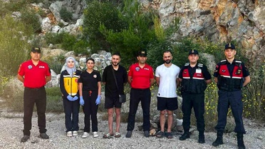 Antalya'da Mahsur Kalan Gurbetçiler Kurtarıldı