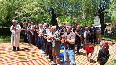 Yukarı Yoncaağaç'ta Geleneksel Şükür Duası