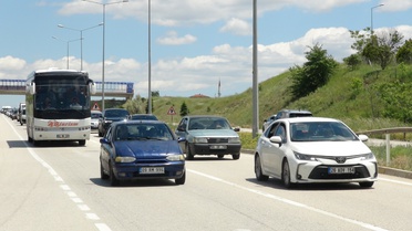 Kırıkkale'de Kurban Bayramı Trafik Yoğunluğu