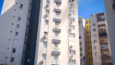 Oyun oynarken yakılan mum daireyi küle çevirdi