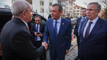 Özgür Özel, Kılıçdaroğlu görüşmesini anlattı! Her teklifte aynı kelimeyi kullanmış