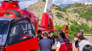 Bozayı Saldırısı: Yaralı Ambulans Helikopterle Hastaneye Nakledildi