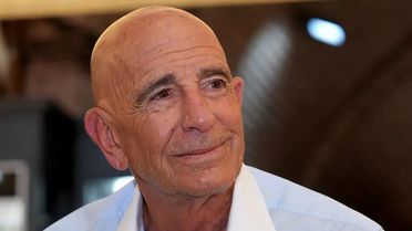 ABD Başkanı Trump: Tom Barrack, Suriye ve Irak Özel Başkanlık Elçisi olarak atanacak