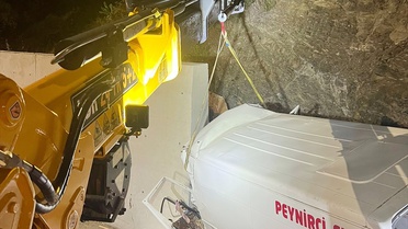 Alanya'da Panelvan Kazası: Sürücü Hayatını Kaybetti