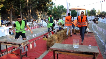 Köy Survivor'da 5 yıldızlı tatil için kıyasıya yarıştılar