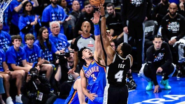 Spurs, Thunder'ı Geçerek Finale Yükseldi