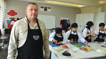 Özel Eğitim Okulu Öğrencileri İstihdam Ediliyor