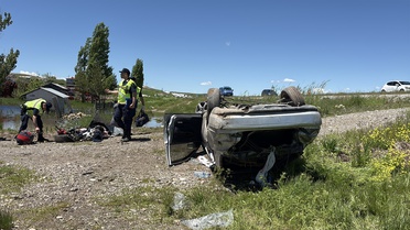 Hafik'te Takla Atan Araçta 4 Yaralı