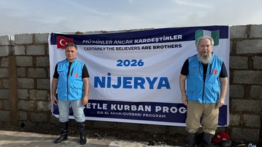 74 Yaşındaki Mehmet Şahin'in Yardım Seferberliği