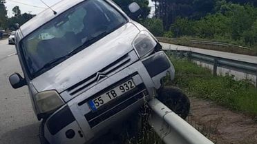 Bafra'da Trafik Kazası: 4 Yaralı