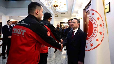 Bakan Gürlek'ten bayramlaşma mesajı