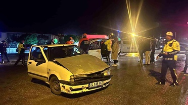 Erzincan'da Trafik Kazası: 5 Yaralı