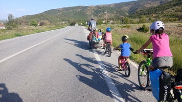Fransız Aile Türkiye'de Bisikletle Dünya Turu
